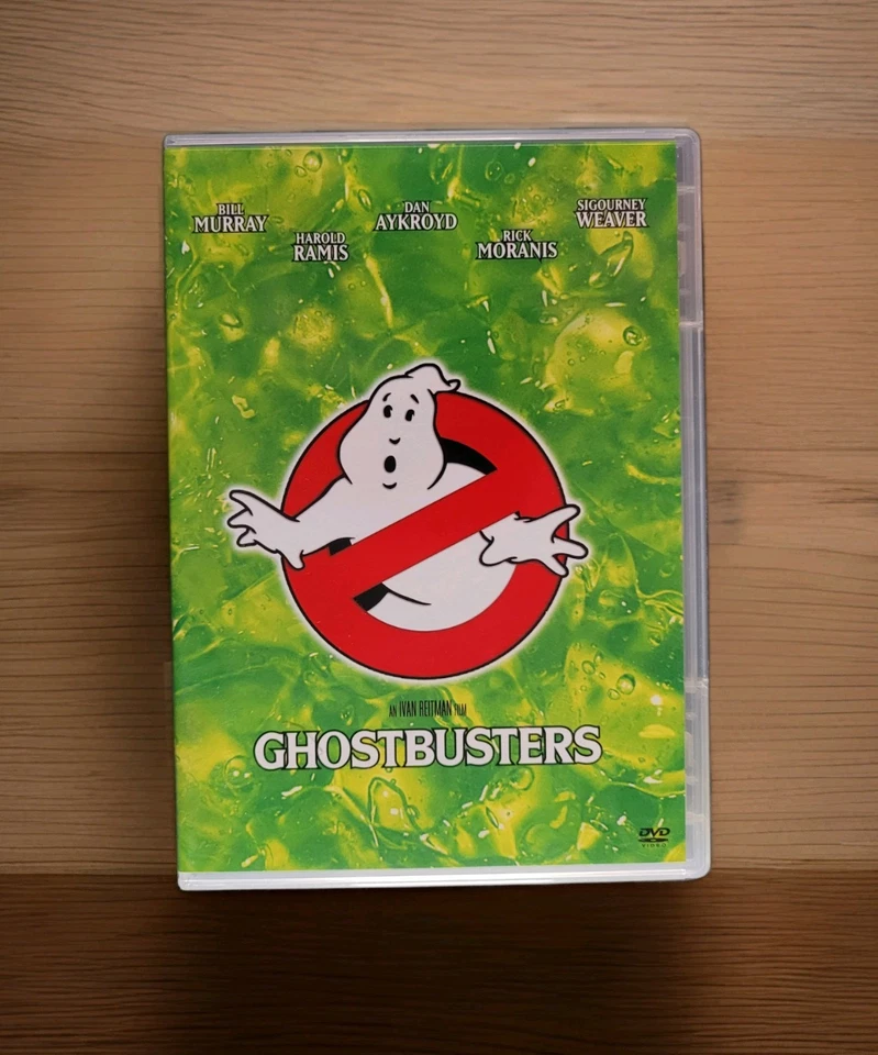 ECTO-1 Real Ghostbusters Kenner Classics Vehículo Retro Hasbro Reedición LOTE SELLADO Foto 2 de 4