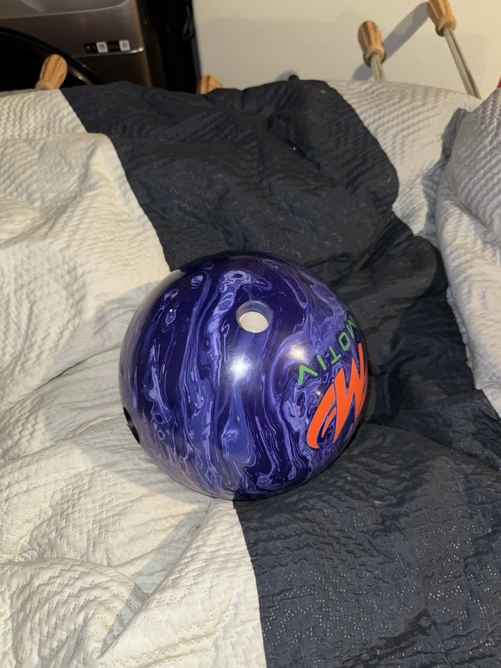 Bola de boliche 15 lb Motive Venom Shock azul/naranja Foto 3 de 4