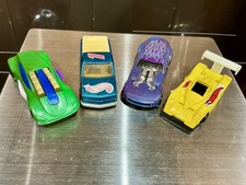 MATTEL HOT WHEELS - AUKTION GILT FÜR 4 AUTOS wie auf Fotos zu sehen