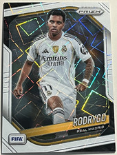 2025-26 Panini Prizm FIFA - Rodrygo WHITE LAZER PRIZM #/25 Real Madrid CF Brazil