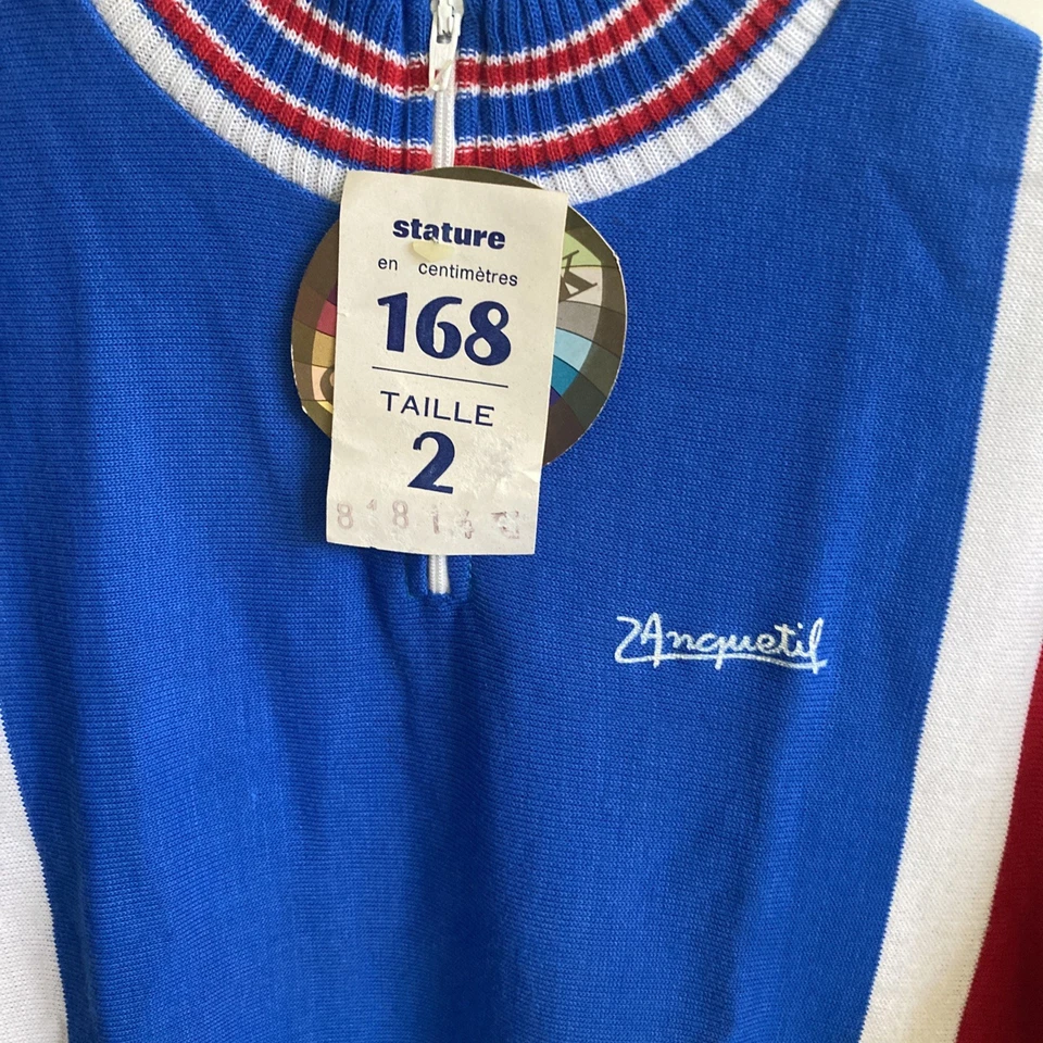 Maillot cycliste JACQUES ANQUETIL Bleu,Blanc,Rouge vieux, stock, neuf Taille 2 - Photo 2/4