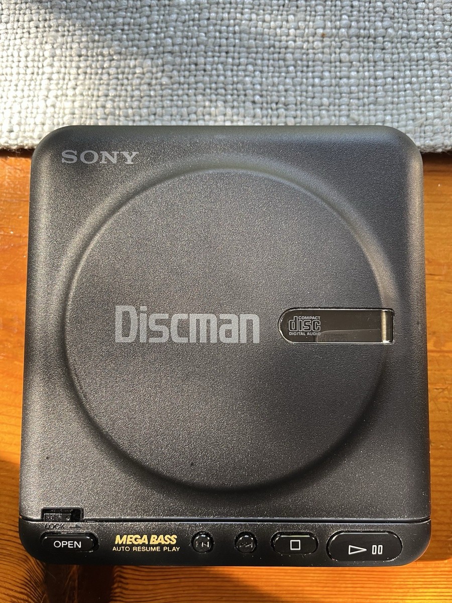 Vintage Sony D-2 Discman CD Player 1988 - In Original Box, Inserts