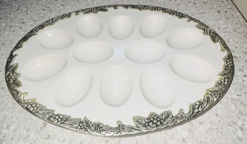 Earthen Metalware Arthur Court Deviled Egg Platter Grape Vine Aluminum Porcelain