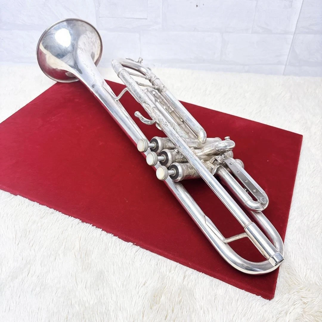 【ジャンク】Vincent Bach 37 ML トランペット ジャンク】Vincent Bach 37 ML トランペット V. Bach B♭管