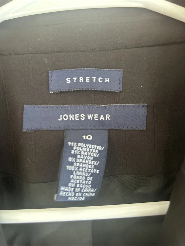 Chaqueta de vestir Blazer negra elástica Jones Wear para mujer talla 10 con 4 botones y 2 Foto 3 de 4