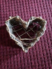 VTG One  Heart Shaped Woven Twig Grapevine  W...