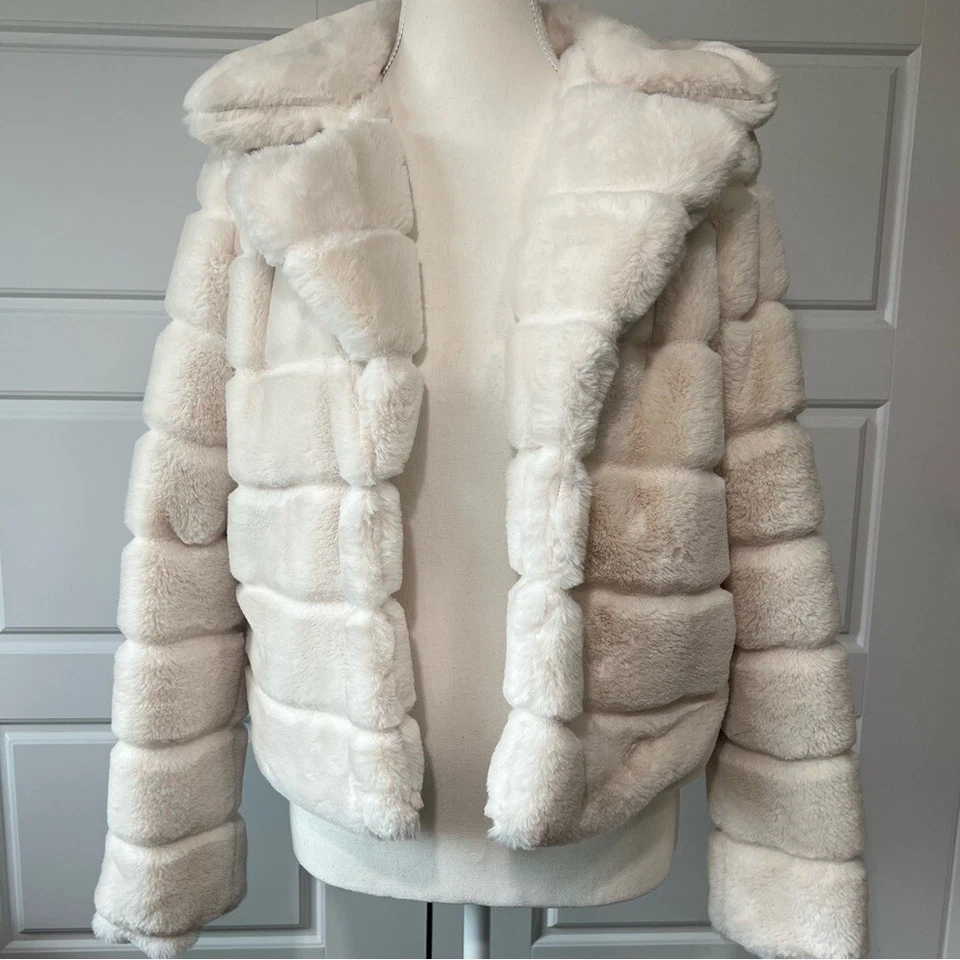 Abrigo Chaqueta Corto Invierno Cálido Elegante Elegante Elegante XS Piel Sintética Crema Piel Nueva York en Blanco XS Foto 3 de 4