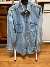 Vintage Levi denim shirt size L