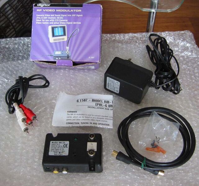Digitor G1507 RF PAL Video Modulator RCA Composite to RF signal converter