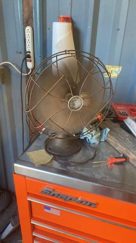 Antique Emerson Electric 6250-D Brass Blade Oscillating Desk Fan