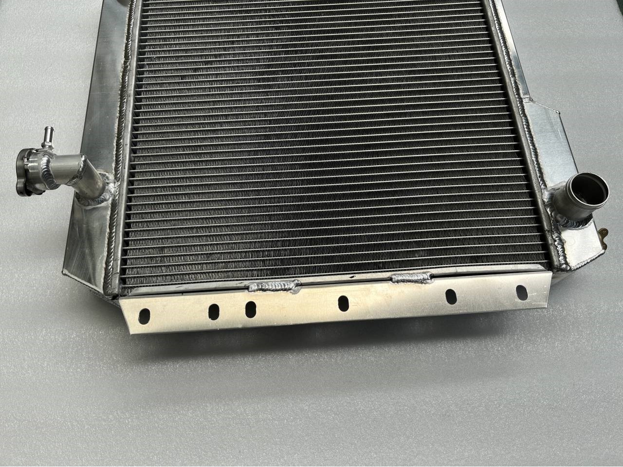 Bj40 Radiator RADIATOR FOR Toyota Land Cruiser BJ40/BJ41/BJ43/BJ44 B 3.0/3.2 DIESEL ...