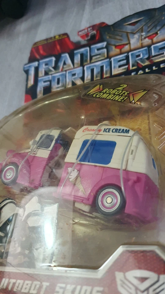 Vintage Transformers Skids Munflap Icecream Truck Revenge of the Fallen Unopened - Image 4 of 4
