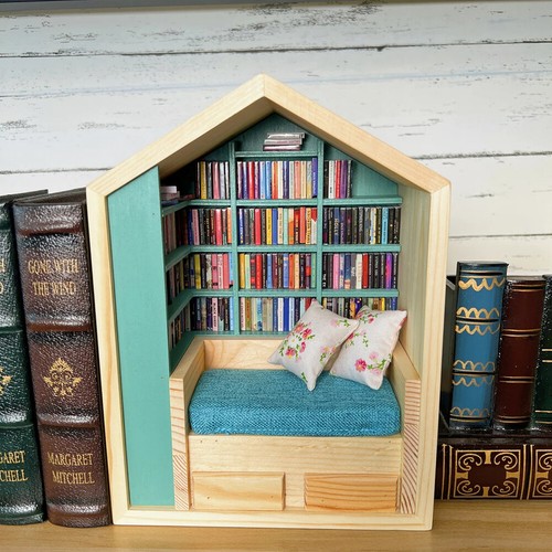 Anxiety Bookroom Wooden Book Cabinet Decompression Toy Mini Bookshelf for Adults - Picture 13 of 13