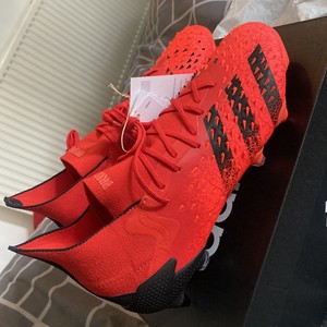 adidas predator football boots size 7