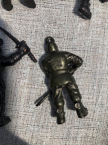 Vintage (19) Ninja Samurai 2” Action Figure Toys 1980’s ? RARE - Picture 11 of 11