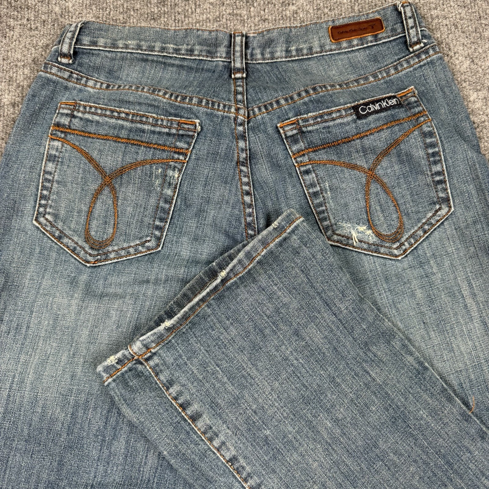 Women Size 4 (28x30) Blue Light Wash Distressed Y2k
