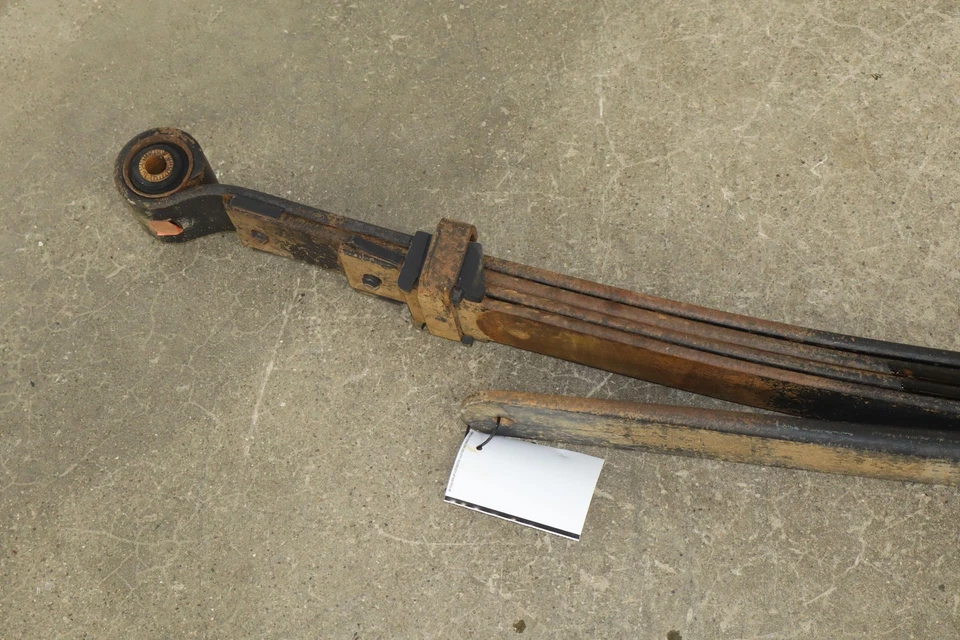 01-10 Chevy 2500HD OEM Rear Leaf Springs (Pair Left/Right) — 第 2/4 张图片