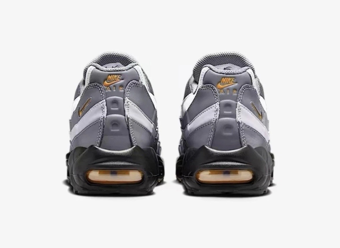 Brand New Nike Air Max 95 Cool Grey/Sundial Trainers UK 9.5 image 5