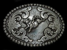 TH09101 GREAT  BULL RIDER  RODEO TROPHY WESTERN  COWBOY NOCONA BELT BUCKLE