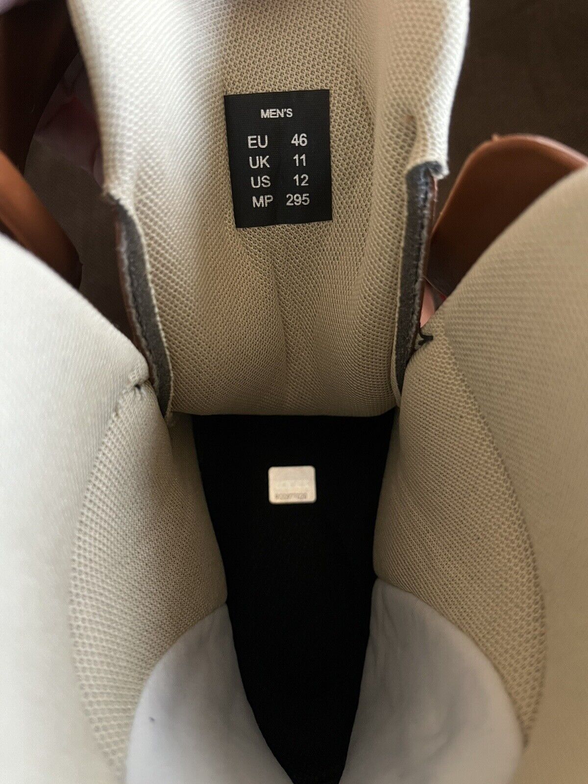 Picture 11 of 16