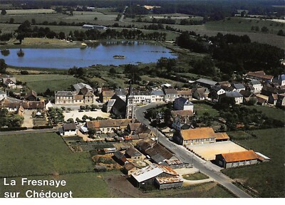 72.AM10366.La Fresnaye-Sur-Chedouet.vue Générale.edit Dubray.47/72.CPSM 15x1