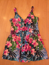 SALE Size 24W Le Cove Women’s One Piece Dress Swimsuit Skirted Floral