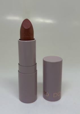 DOLL 10 Doll Skin Dynamic Lip color Lipstick Hydrating Coffee Talk .12 oz NEW