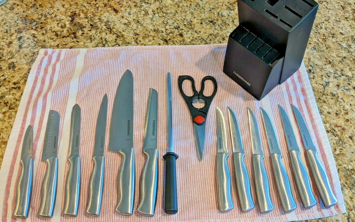 Farberware 15 Piece Stainless Steel Kitchen Knives Block Scissors Sharpening Rod
Opens in a new wind