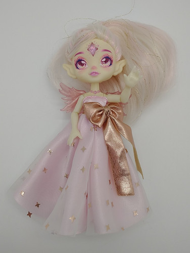 Magic Mixies Pixlings Fantasy Fairy Doll with Pink and Gold Dress