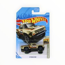 Hot Wheels '87 Dodge D100 64/250 - Tan - 2019 Mainline A