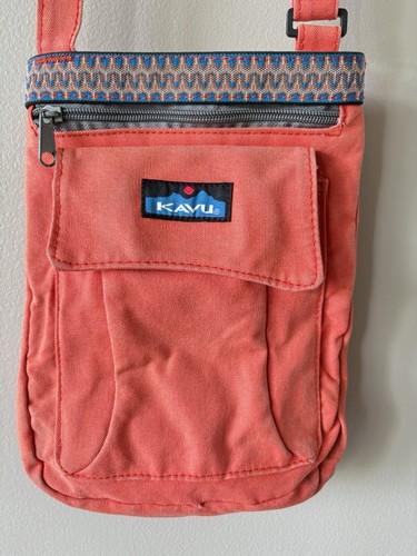 Kavu Keeper Canvas Purse Cross Body Bag Red Mountain Accent