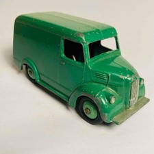 Dinky Toys #452 Trojan Green Van - Original Vintage (ref49)