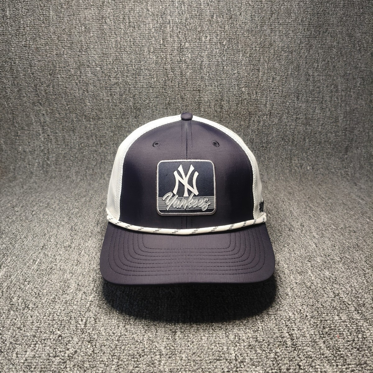 '47 Brand New York Yankees MLB Navy White Trucker Snapback Hat