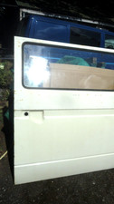 VW TRANSPORTER T25 NEARSIDE SLIDING DOOR FOR RHD VAN WHITE LATE