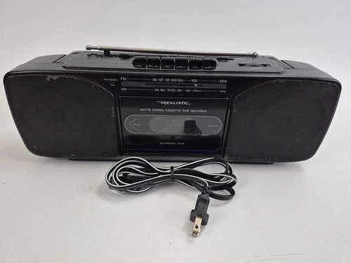Realistic SCR-20 Portable AM FM Radio Cassette Player