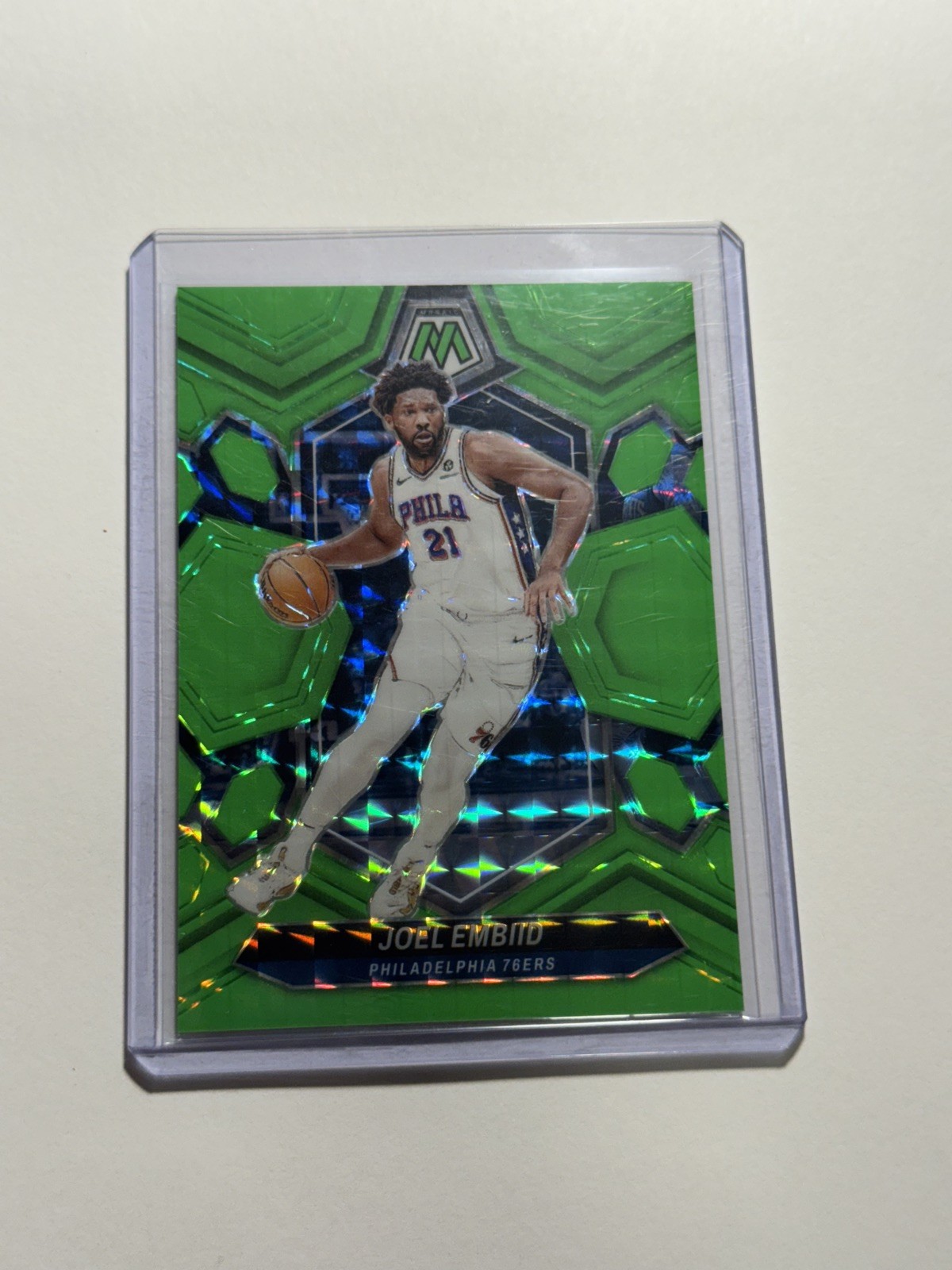 2023-24 Panini Mosaic Mosaic Green Fluorescent #170 Joel Embiid /10 mint MVP