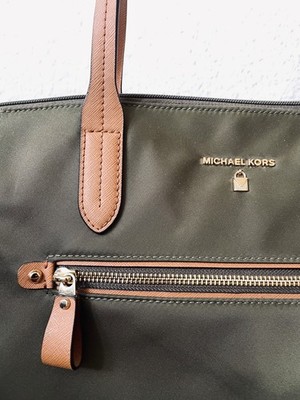 MICHAEL KORS KELSLEY NYLON TOTE SHOPPER