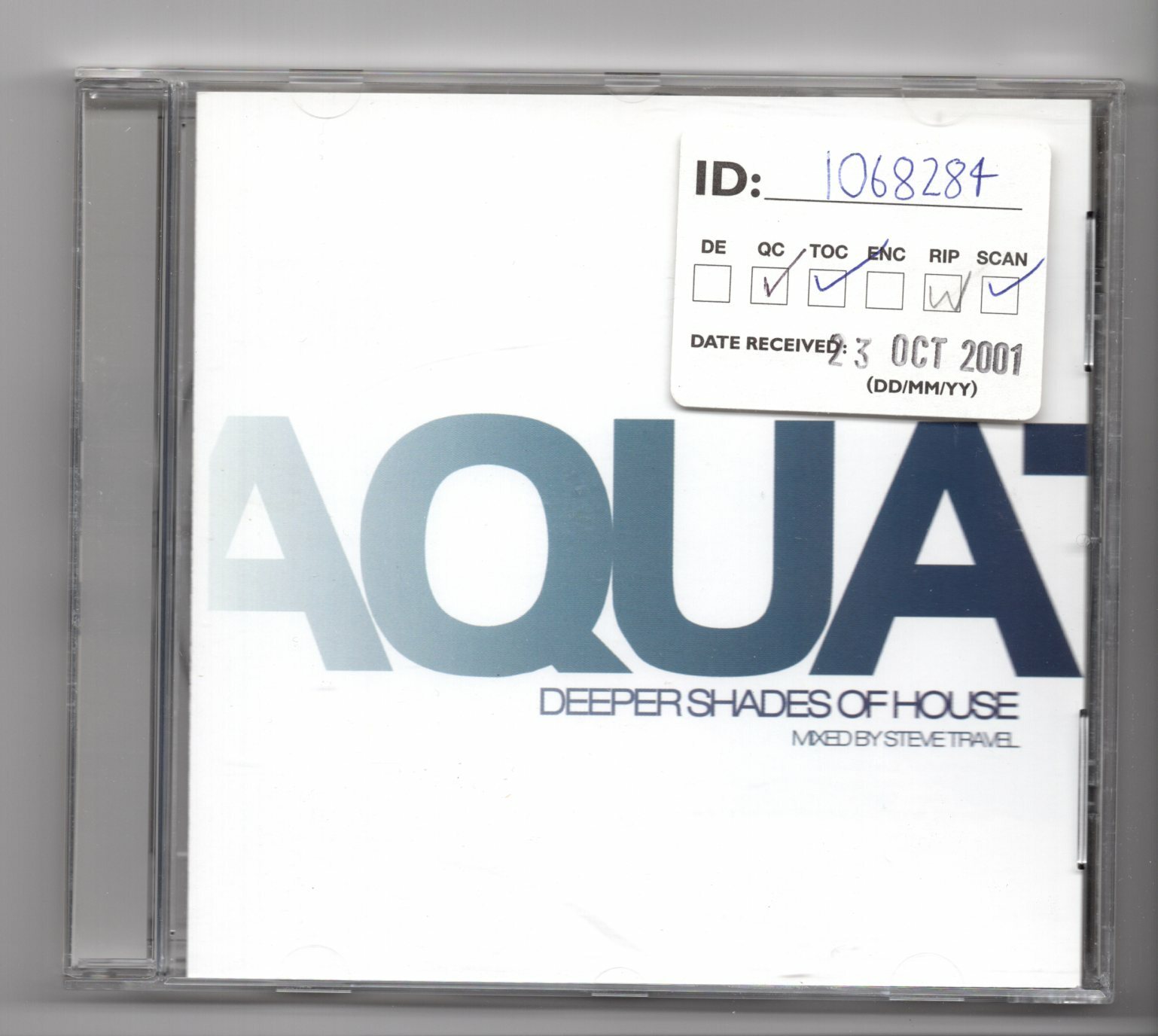 (IX176) Aquatones, Deeper Shades of House: mixed by Steve Travel - 2001 CD