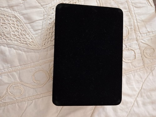 Estuche Joyero de Viaje Vintage Negro Terciopelo Estilo Almeja con Espejo - Imagen 4 de 4