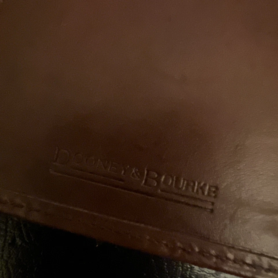 Bolso sin asas cartera de cuero genuino Dooney & Bourke vintage bellamente restaurado Foto 3 de 4