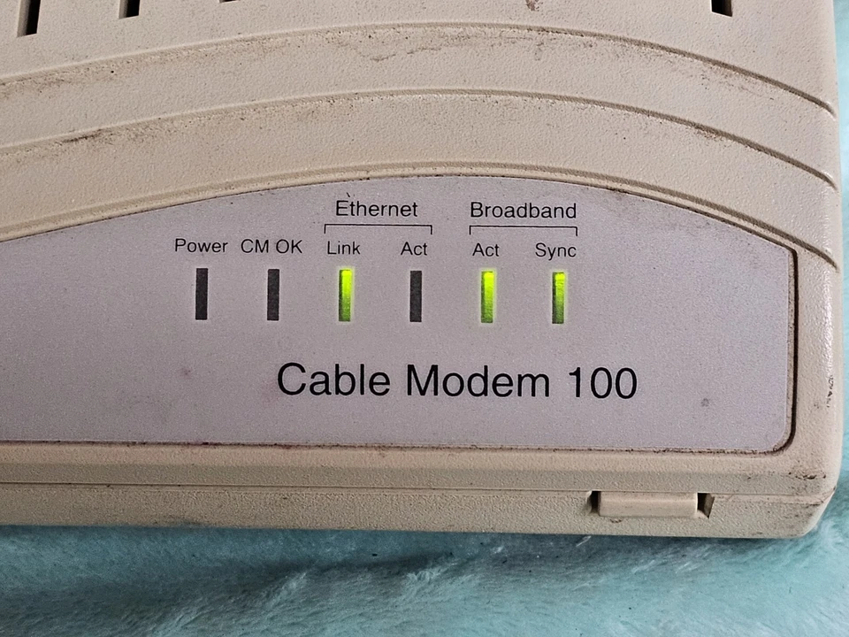 Vintage Nortel Networks cable modem 100 Great condition still works Made In USA - Image 4 of 4