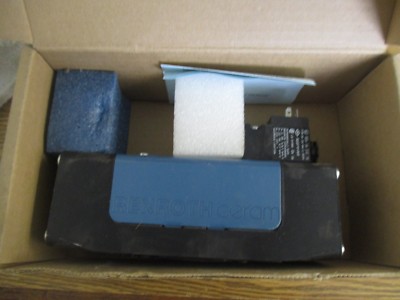 Rexroth Bosch Model: P-030385-00000 Ceram Valve. New Old Stock 