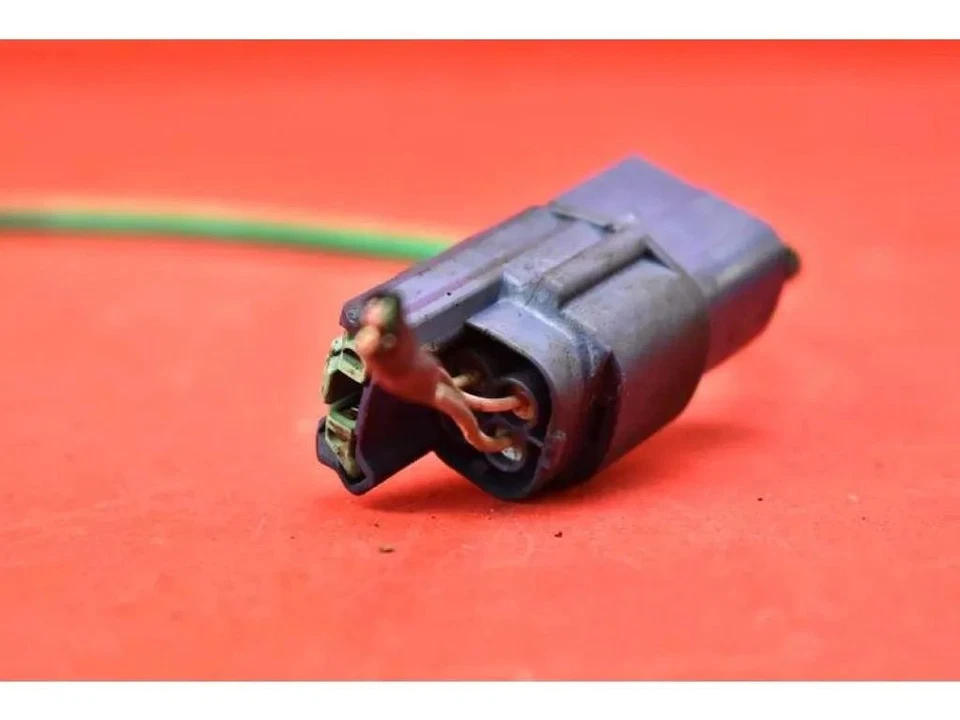 Sensore ossigeno lambda RENAULT VEL SATISFACTION BJ0 8200163988 2003 22105716 - Immagine 2 di 4