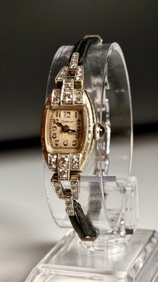 OPTIMA SWISS ART DECO DAMEN ARMBANDUHR 750 / 18K WEIß GOLD 30 DIAMANTEN