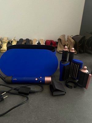 Dyson Airwrap  Multi-Haarstyler HS05 Complete Long   mit Zubehör Blau/Roségold