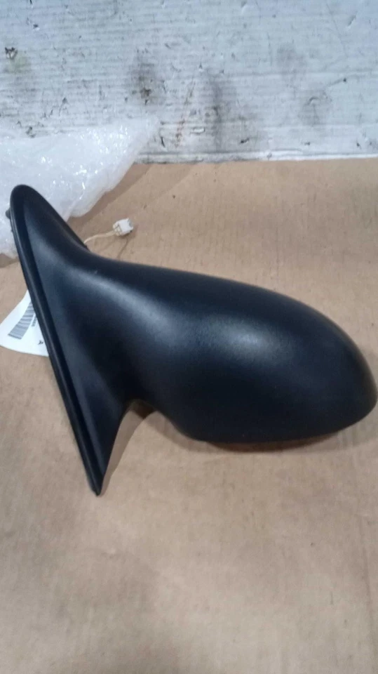 Espejo retrovisor derecho usado se adapta a: Chrysler Sebring Power Sdn 2006 fijo derecho grado A Foto 2 de 4