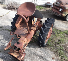 Farmall Cub Rear End Transmission Weights Hydraulics Tires Seat Frame Original