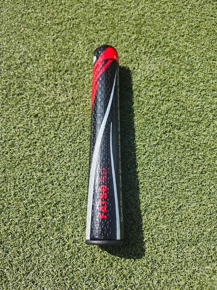 Super Stroke Fatso 5.0 Putter Grip Black/ Red - Image 2 of 4