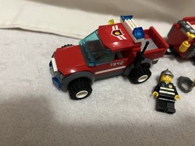 LEGO CITY: Off-Road Fire Rescue (7942) Complete no instructions