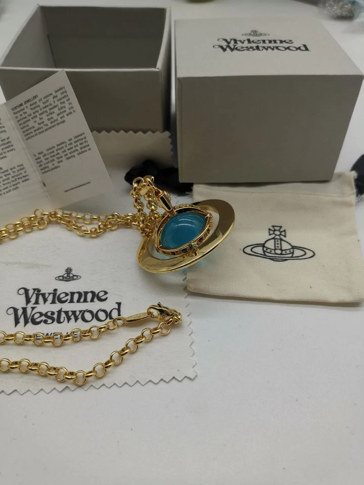 Vivienne Westwood Small Orb Green Gold Necklace P516987 - Image 3 of 4